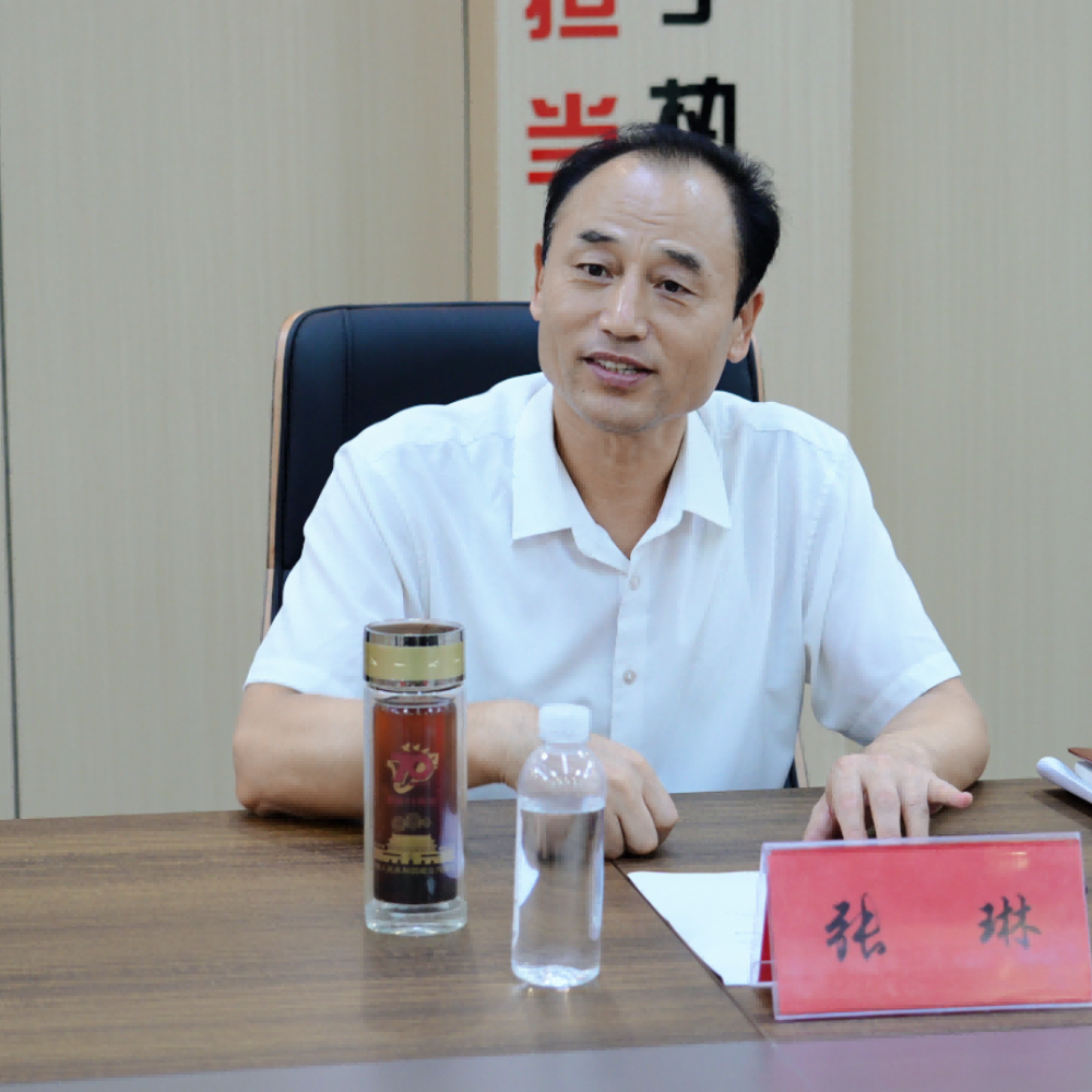 人大代表營商環(huán)境檢測座談會在荷凈集團召開